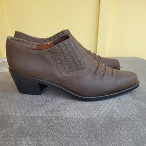 Men's shoes